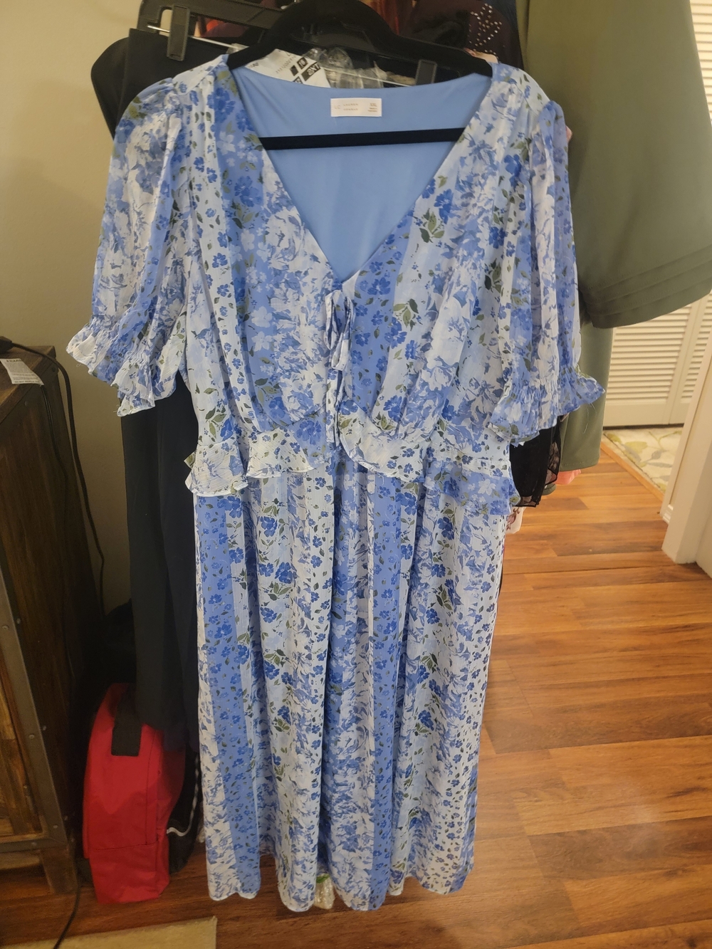 Blue Floral Midi Dress with Ruffle Details Lauren Conrad Sz 2XL